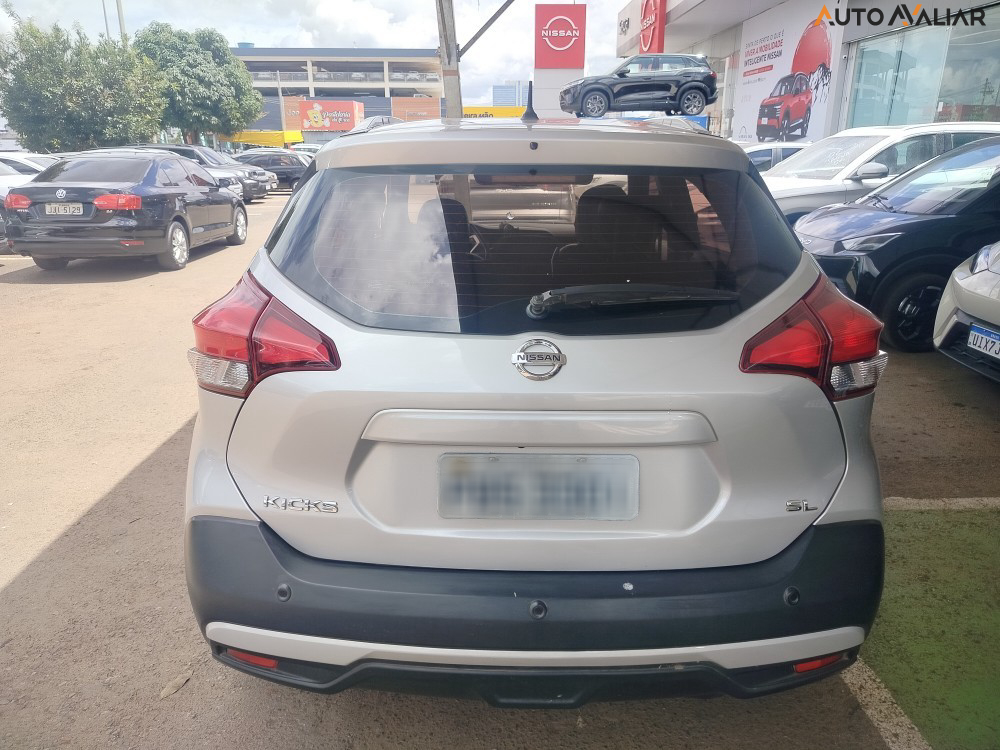 NISSAN KICKS 1.6 16V FLEXSTART SL 4P XTRONIC