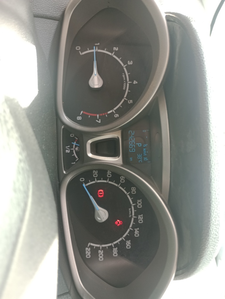 FORD ECOSPORT 2.0 TITANIUM 16V FLEX 4P AUTOMATICO