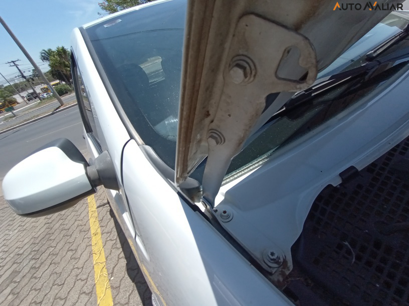 RENAULT SANDERO 1.0 EXPRESSION 16V FLEX 4P MANUAL