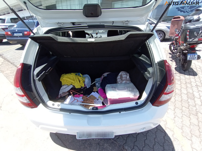 RENAULT SANDERO 1.0 EXPRESSION 16V FLEX 4P MANUAL