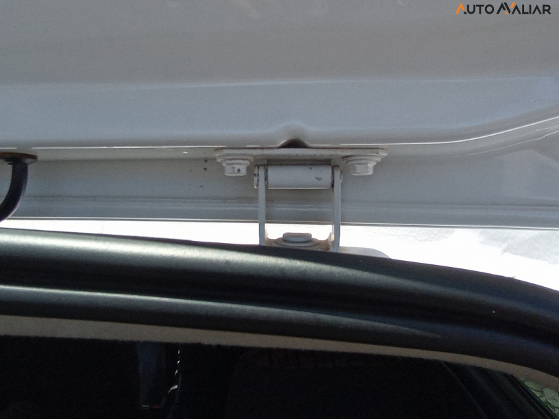 RENAULT SANDERO 1.0 EXPRESSION 16V FLEX 4P MANUAL