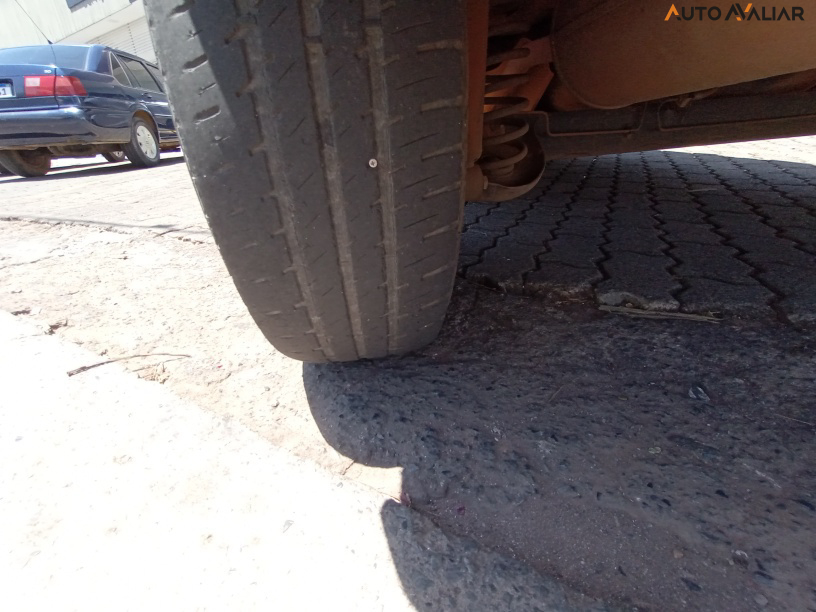 RENAULT SANDERO 1.0 EXPRESSION 16V FLEX 4P MANUAL