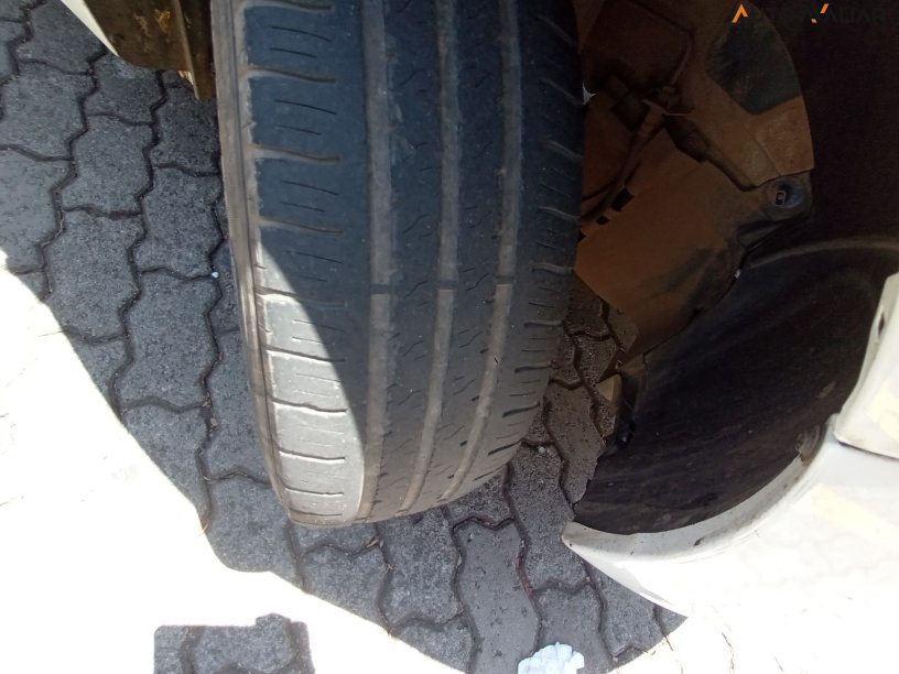 RENAULT SANDERO 1.0 EXPRESSION 16V FLEX 4P MANUAL