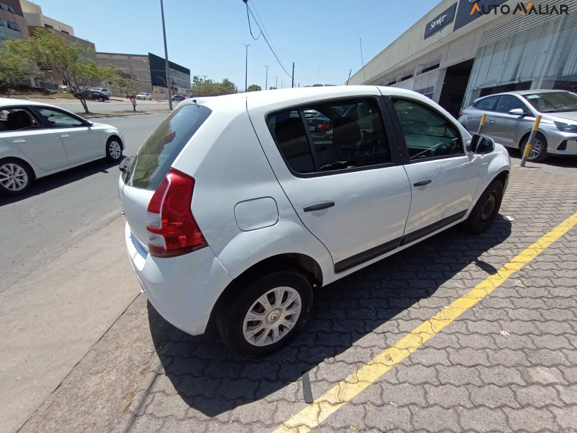 RENAULT SANDERO 1.0 EXPRESSION 16V FLEX 4P MANUAL