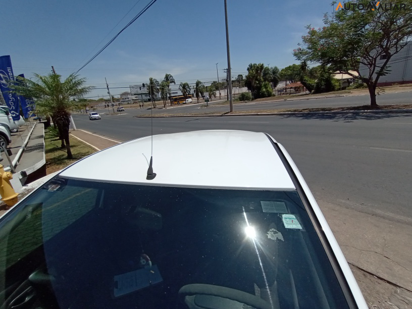 RENAULT SANDERO 1.0 EXPRESSION 16V FLEX 4P MANUAL