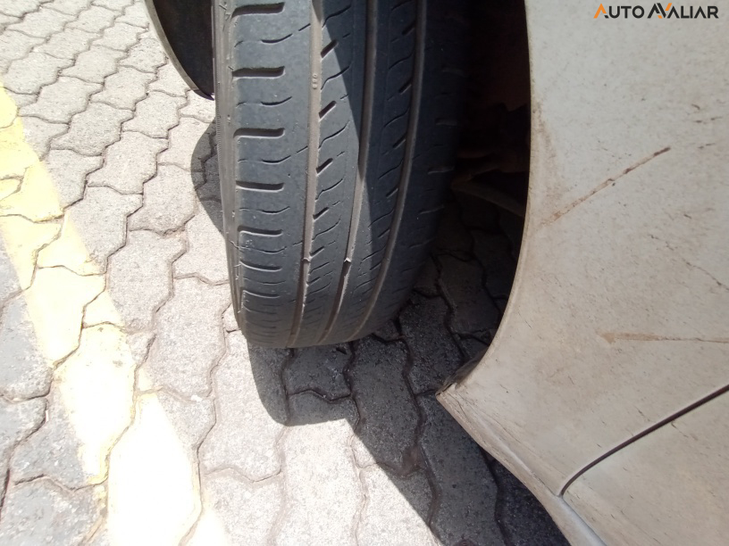 PEUGEOT 208 1.5 ACTIVE 8V FLEX 4P MANUAL