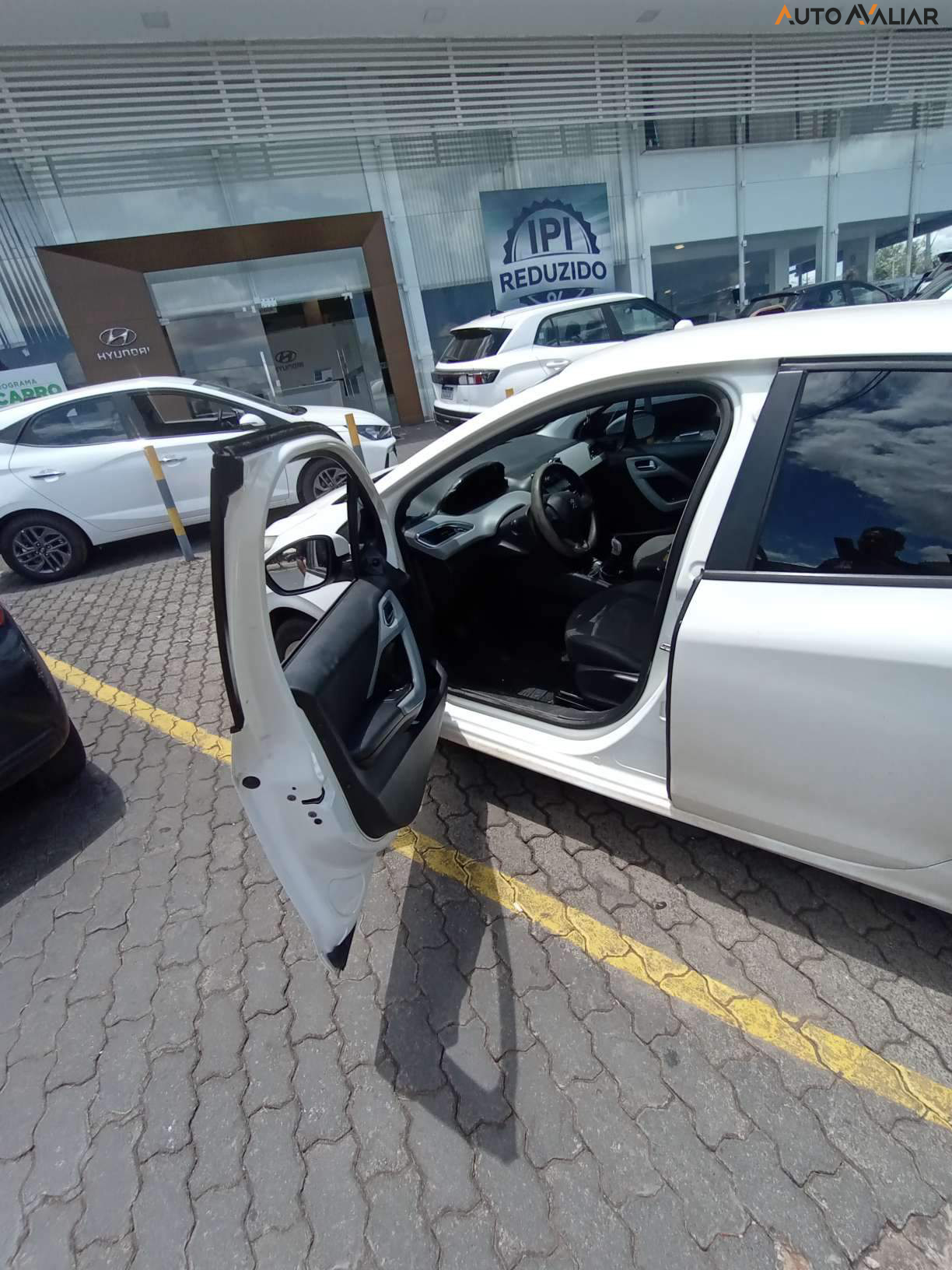 PEUGEOT 208 1.5 ACTIVE 8V FLEX 4P MANUAL