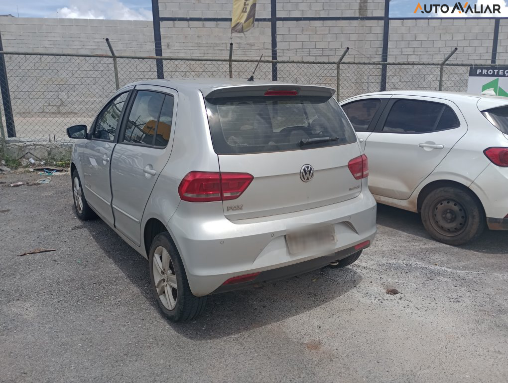 VOLKSWAGEN FOX 1.6 MSI COMFORTLINE 8V FLEX 4P AUTOMATIZADO