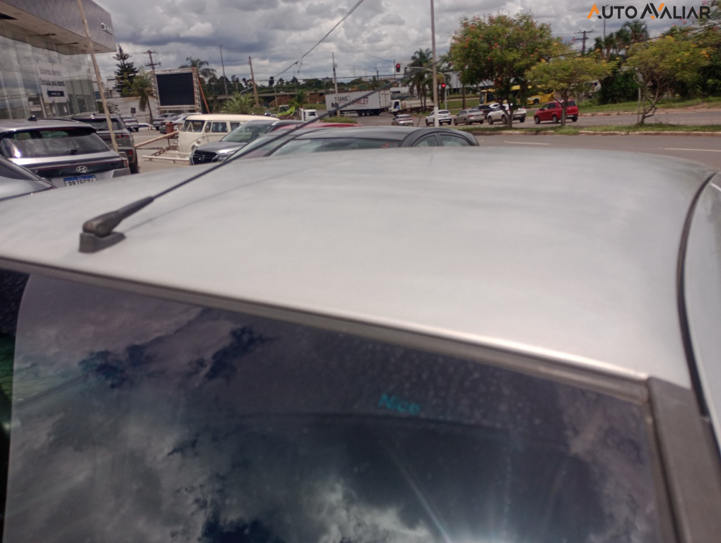 RENAULT SYMBOL 1.6 PRIVILEGE 16V FLEX 4P MANUAL