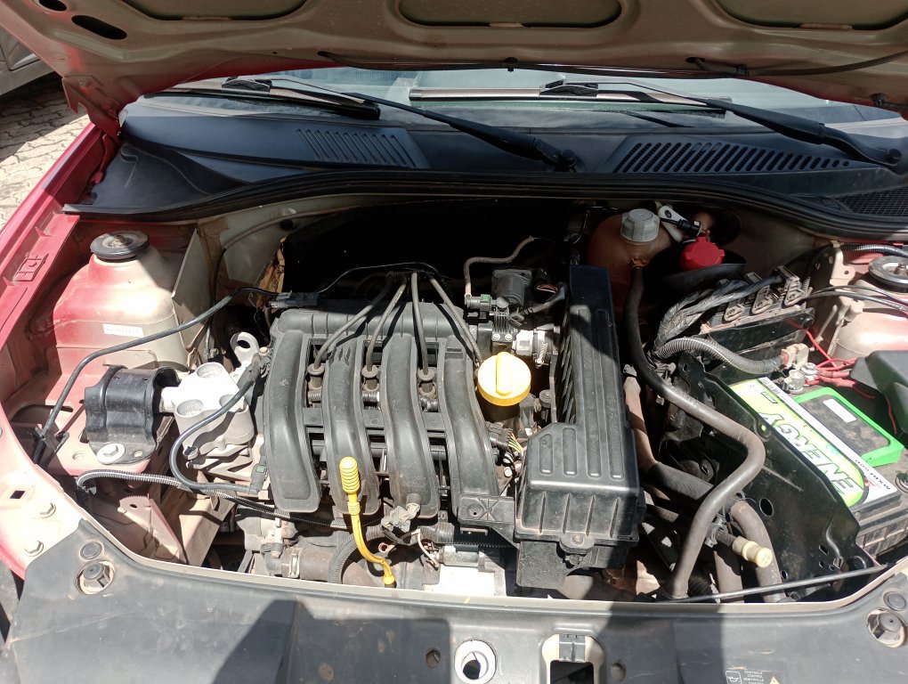 RENAULT CLIO 1.0 EXPRESSION 16V FLEX 4P MANUAL