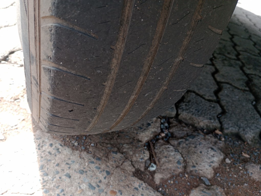 RENAULT CLIO 1.0 EXPRESSION 16V FLEX 4P MANUAL