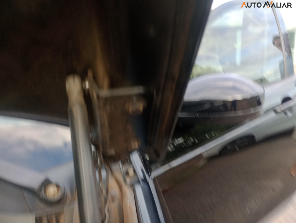 LAND ROVER DISCOVERY SPORT 2.0 D180 TURBO DIESEL SE AUTOMATICO