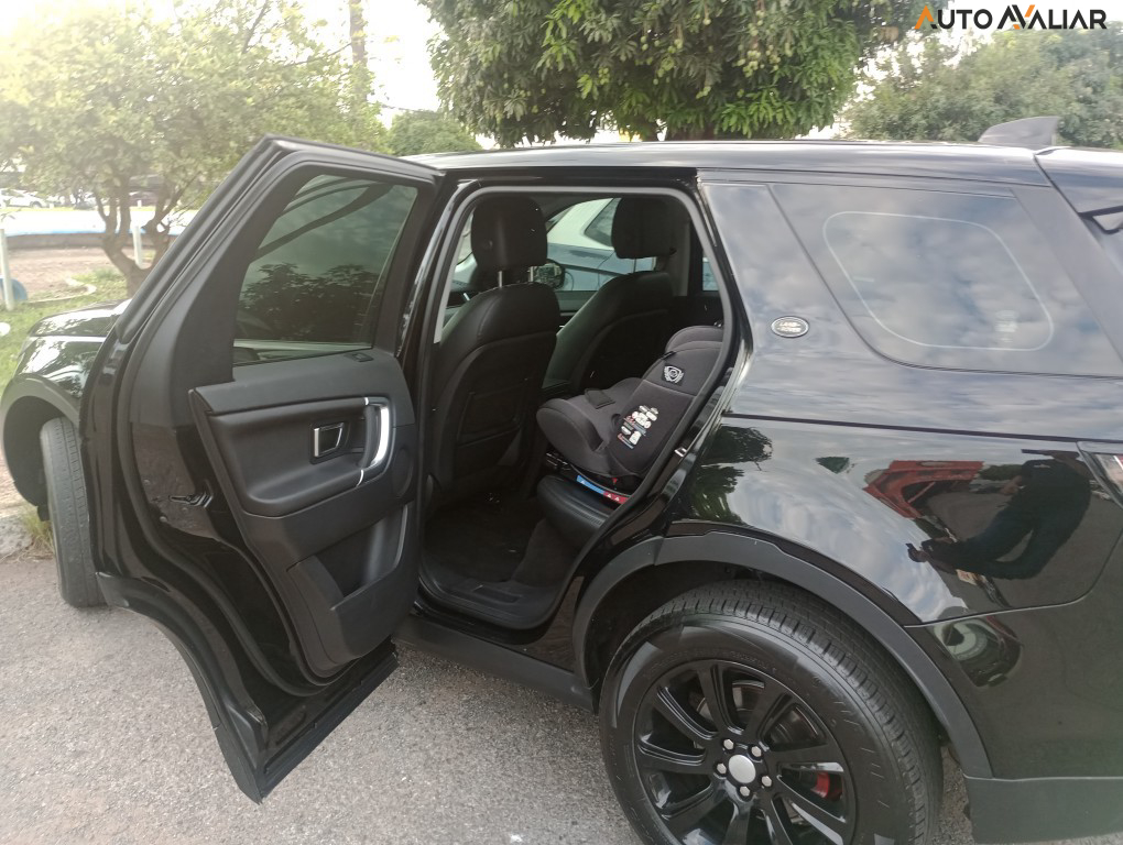 LAND ROVER DISCOVERY SPORT 2.0 D180 TURBO DIESEL SE AUTOMATICO