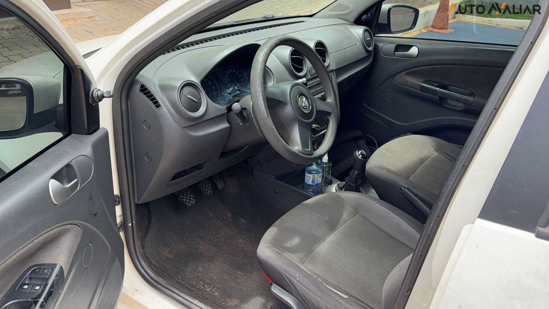 VOLKSWAGEN GOL 1.0 MI 8V FLEX 4P MANUAL