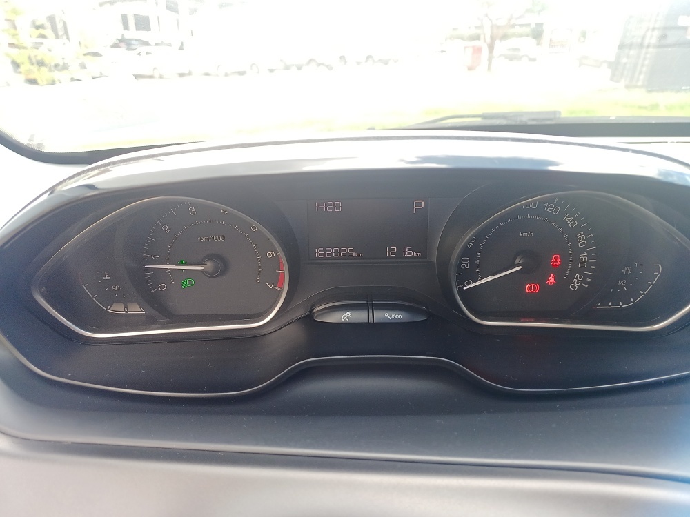 PEUGEOT 2008 1.6 16V FLEX ALLURE 4P AUTOMATICO