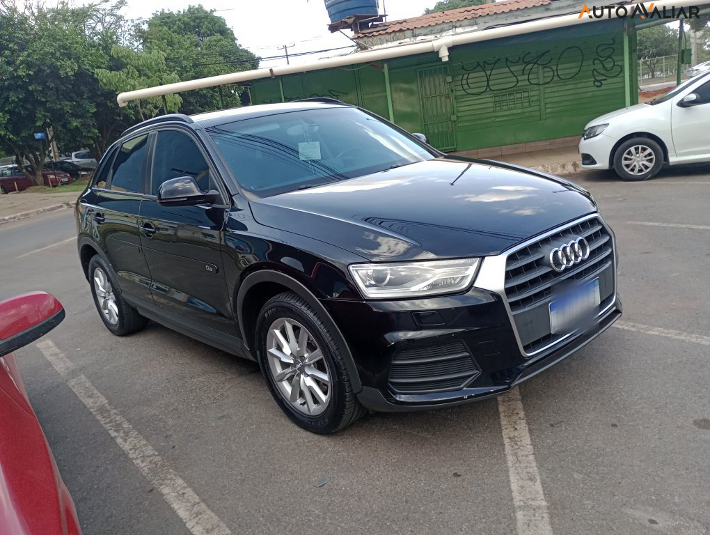 AUDI Q3 1.4 TFSI ATTRACTION GASOLINA 4P S TRONIC