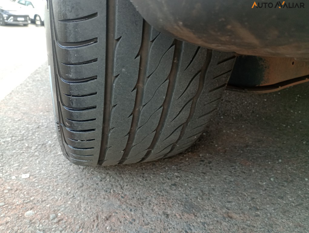 AUDI Q3 1.4 TFSI ATTRACTION GASOLINA 4P S TRONIC