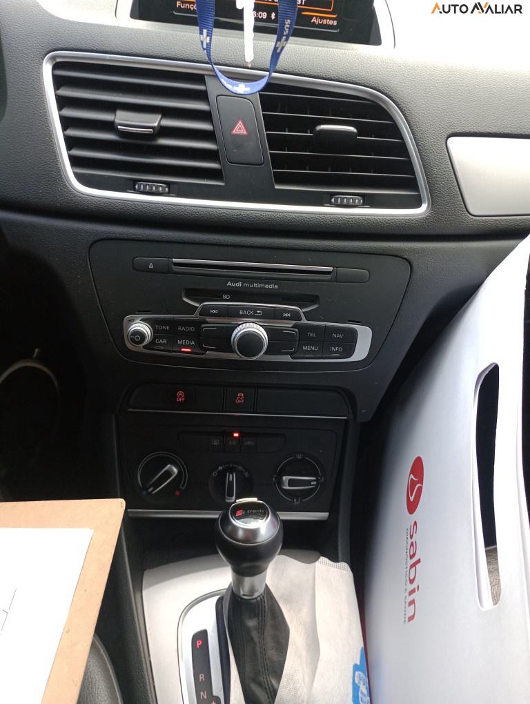 AUDI Q3 1.4 TFSI ATTRACTION GASOLINA 4P S TRONIC