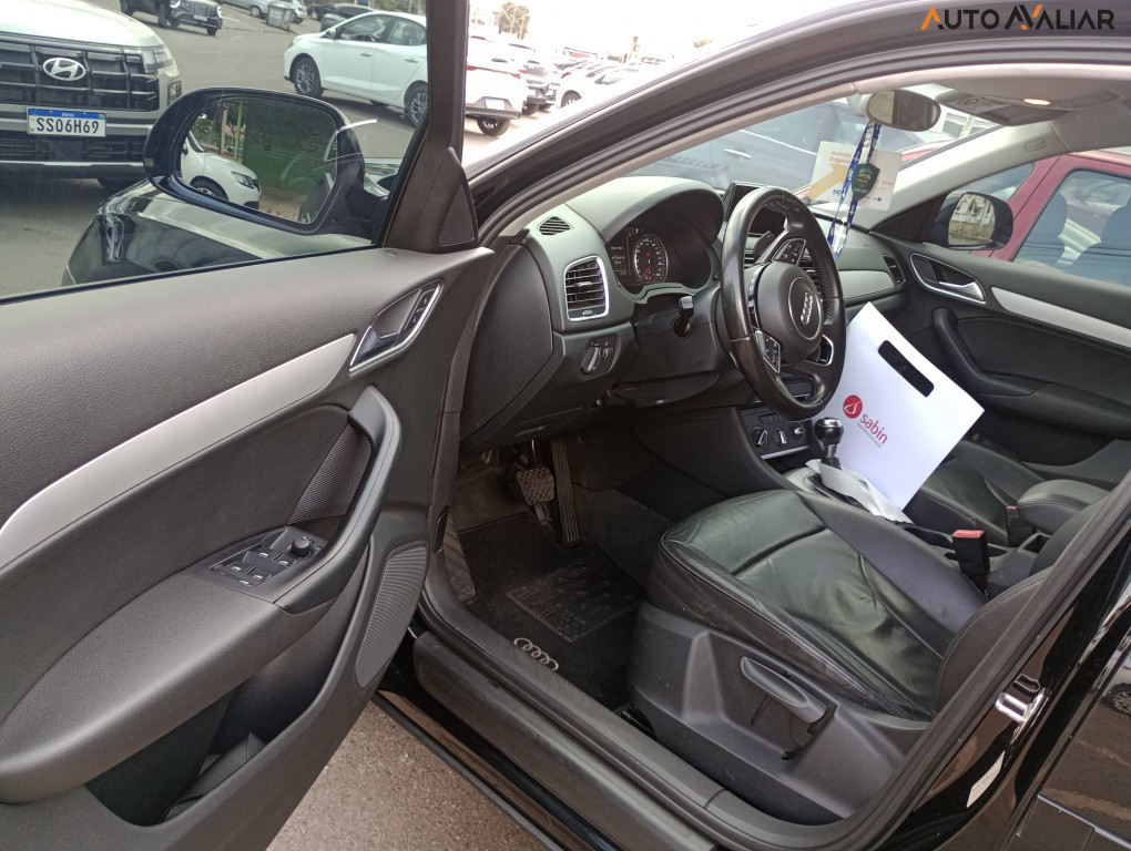 AUDI Q3 1.4 TFSI ATTRACTION GASOLINA 4P S TRONIC