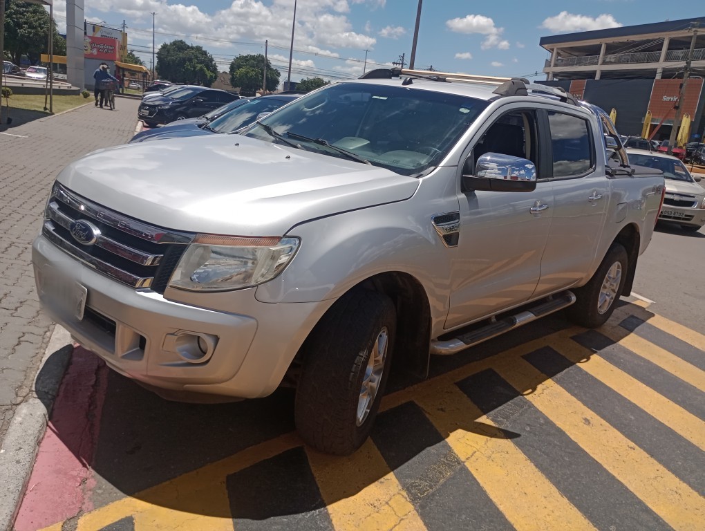 FORD RANGER 3.2 XLT 4X4 CD 20V DIESEL 4P MANUAL