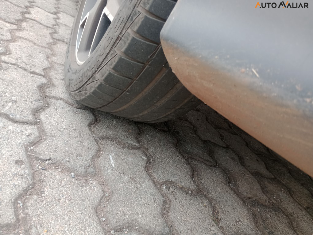 FORD FOCUS 2.0 TITANIUM 16V FLEX 4P POWERSHIFT