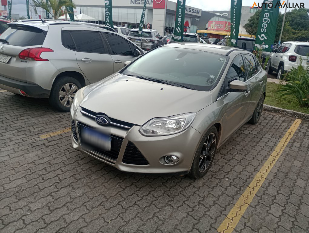 FORD FOCUS 2.0 TITANIUM 16V FLEX 4P POWERSHIFT