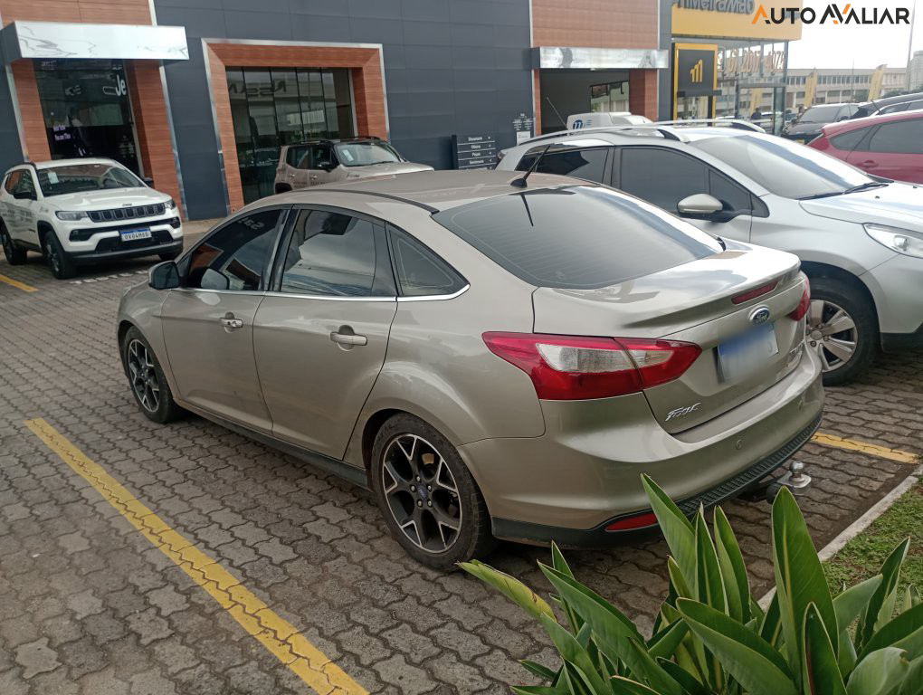 FORD FOCUS 2.0 TITANIUM 16V FLEX 4P POWERSHIFT