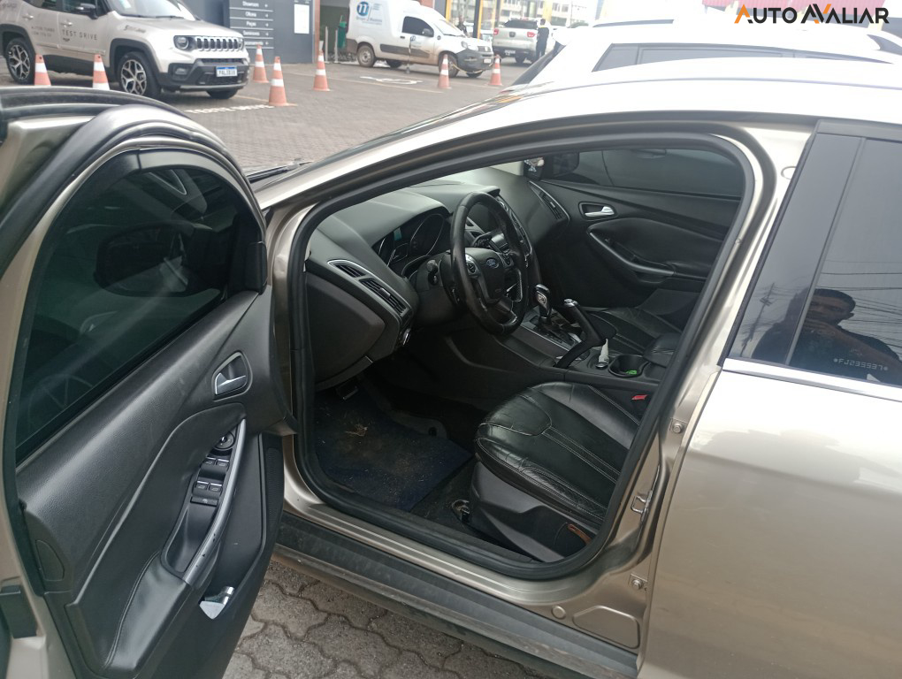 FORD FOCUS 2.0 TITANIUM 16V FLEX 4P POWERSHIFT