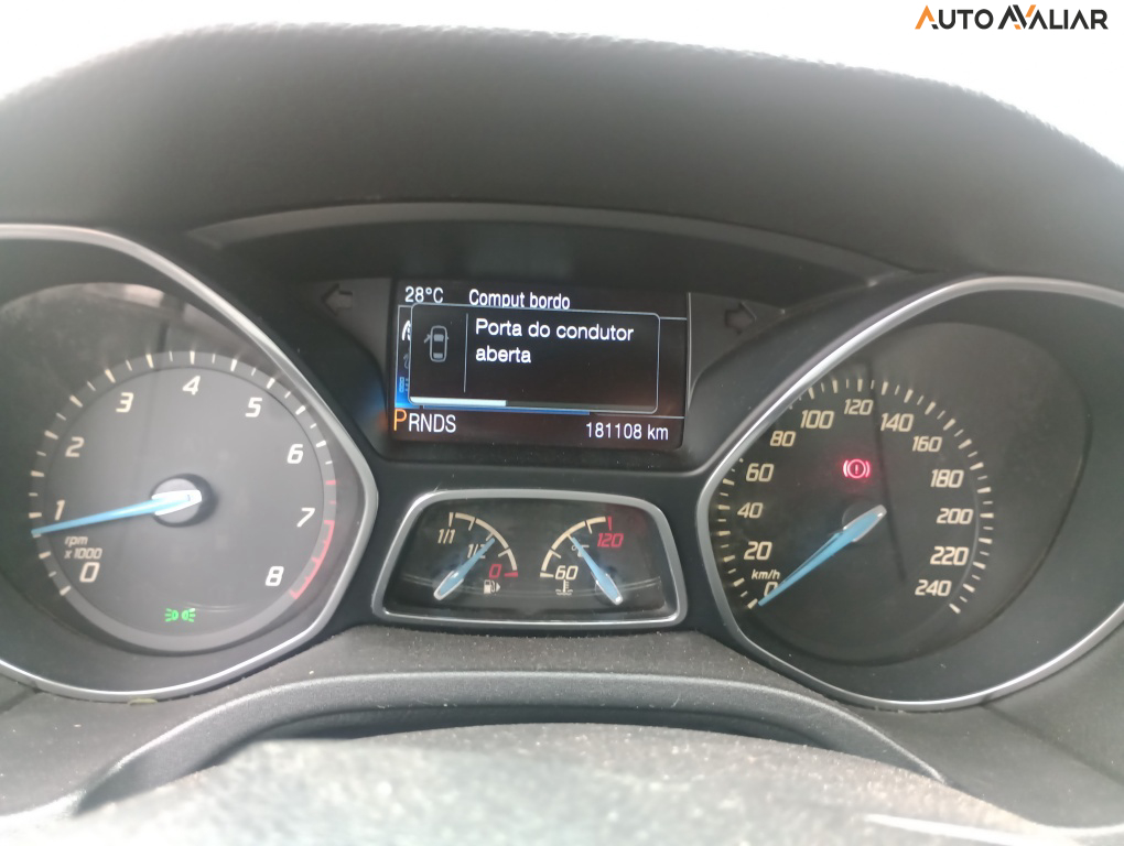 FORD FOCUS 2.0 TITANIUM 16V FLEX 4P POWERSHIFT