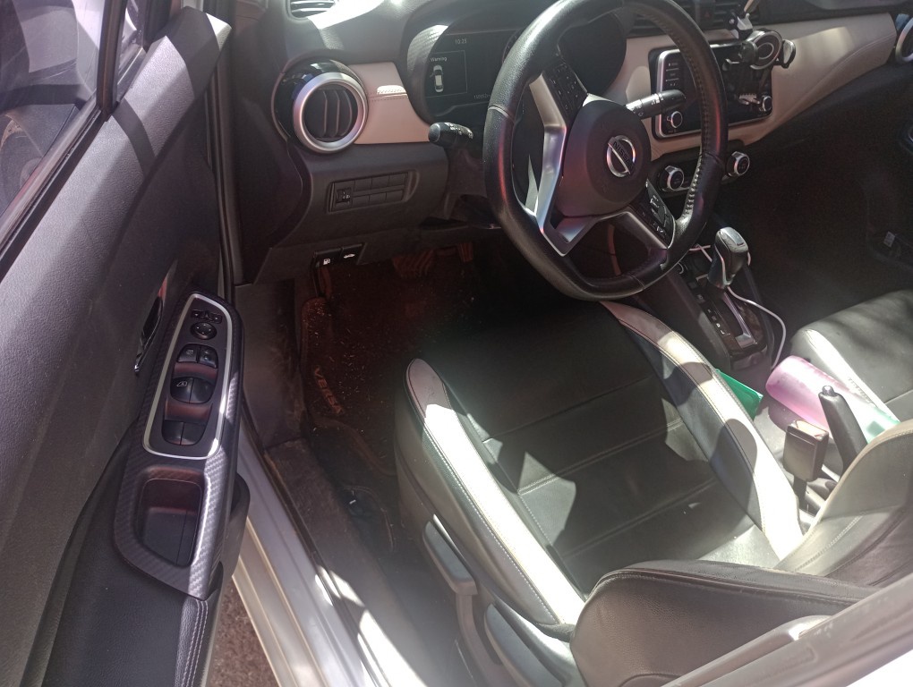 NISSAN VERSA 1.6 16V FLEX EXCLUSIVE XTRONIC