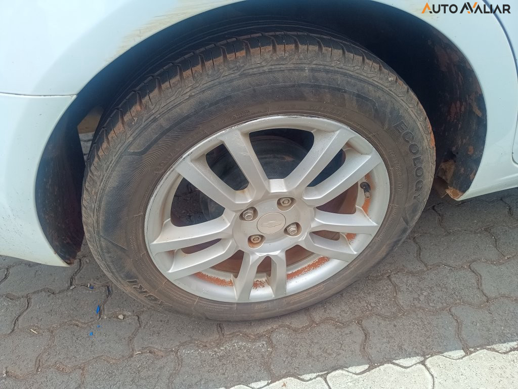 CHEVROLET SONIC 1.6 LTZ 16V FLEX 4P MANUAL