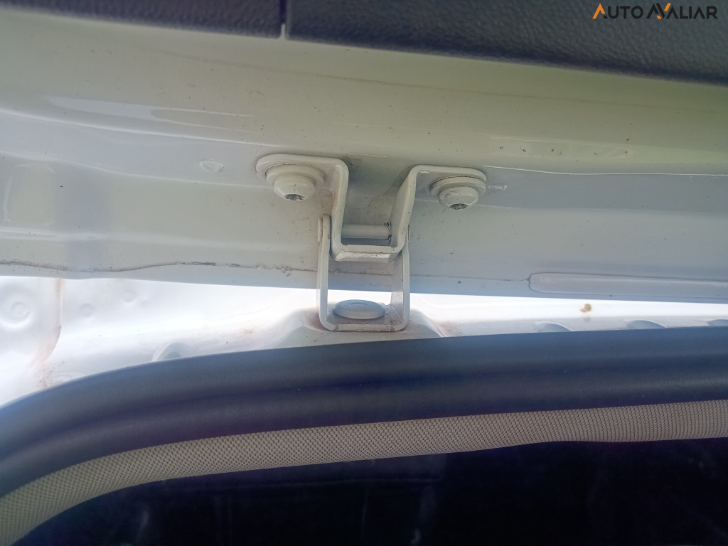 CHEVROLET TRACKER 1.8 MPFI LTZ 4X2 16V FLEX 4P AUTOMATICO