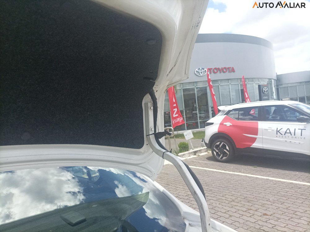 NISSAN VERSA 1.6 16V FLEX SL 4P MANUAL