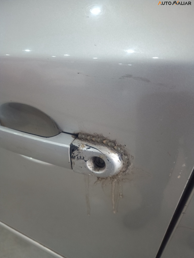 NISSAN GRAND LIVINA 1.8 S 16V FLEX 4P MANUAL