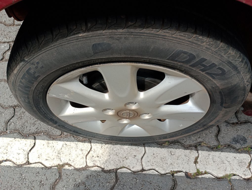 NISSAN MARCH 1.6 SV 16V FLEX 4P MANUAL