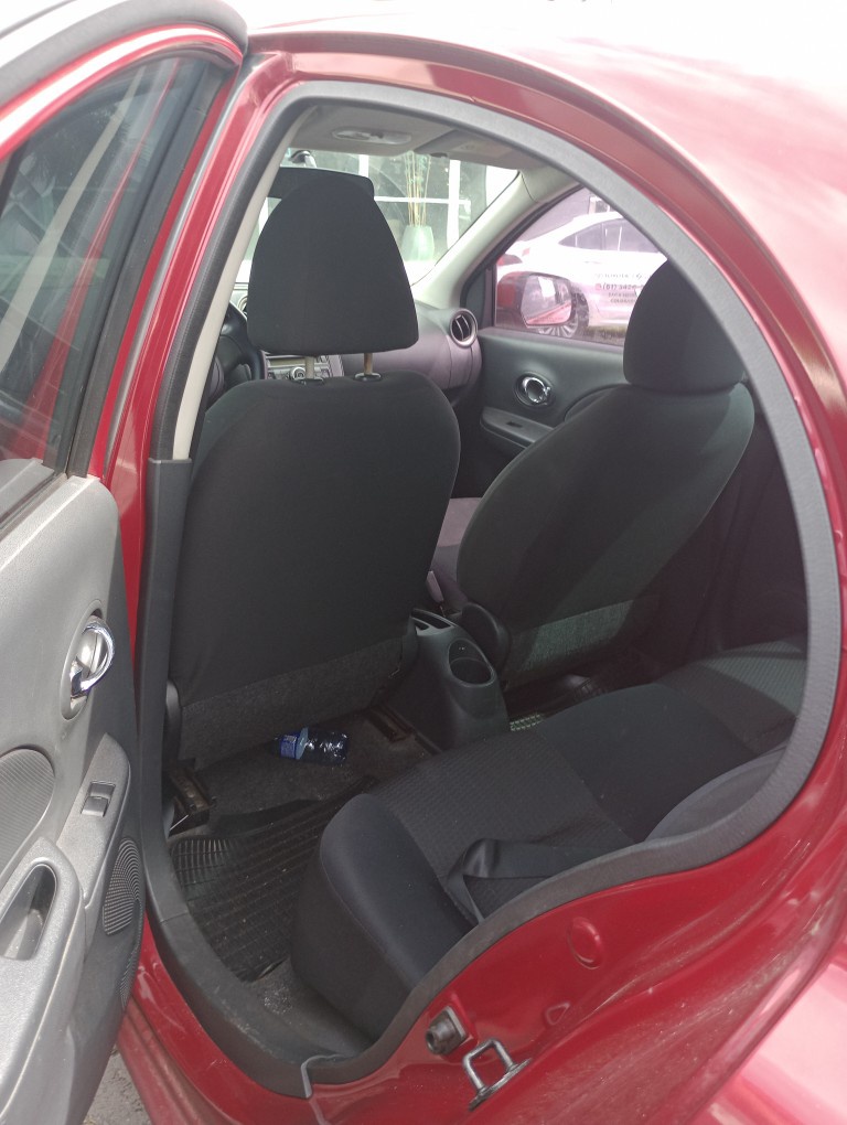 NISSAN MARCH 1.6 SV 16V FLEX 4P MANUAL