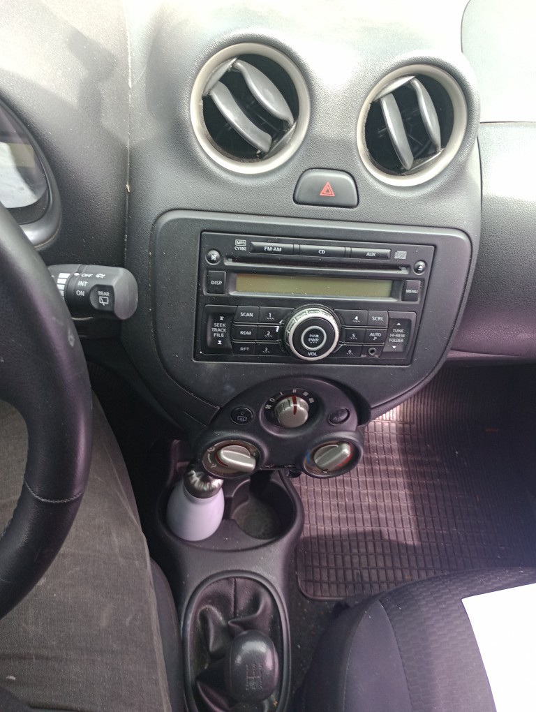 NISSAN MARCH 1.6 SV 16V FLEX 4P MANUAL