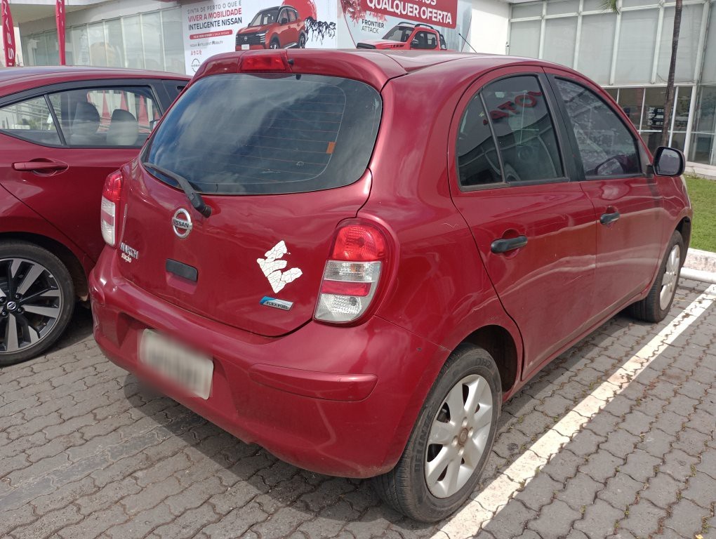 NISSAN MARCH 1.6 SV 16V FLEX 4P MANUAL