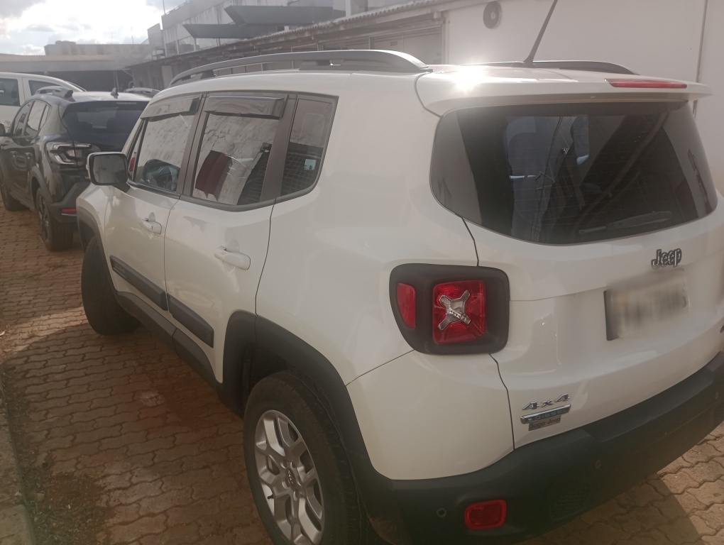 JEEP RENEGADE 2.0 16V TURBO DIESEL LONGITUDE 4P 4X4 AUTOMATICO