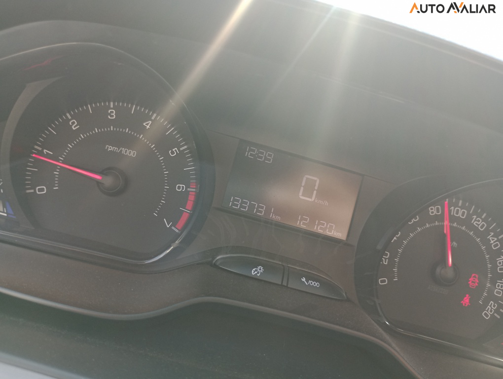 PEUGEOT 208 1.5 ACTIVE 8V FLEX 4P MANUAL