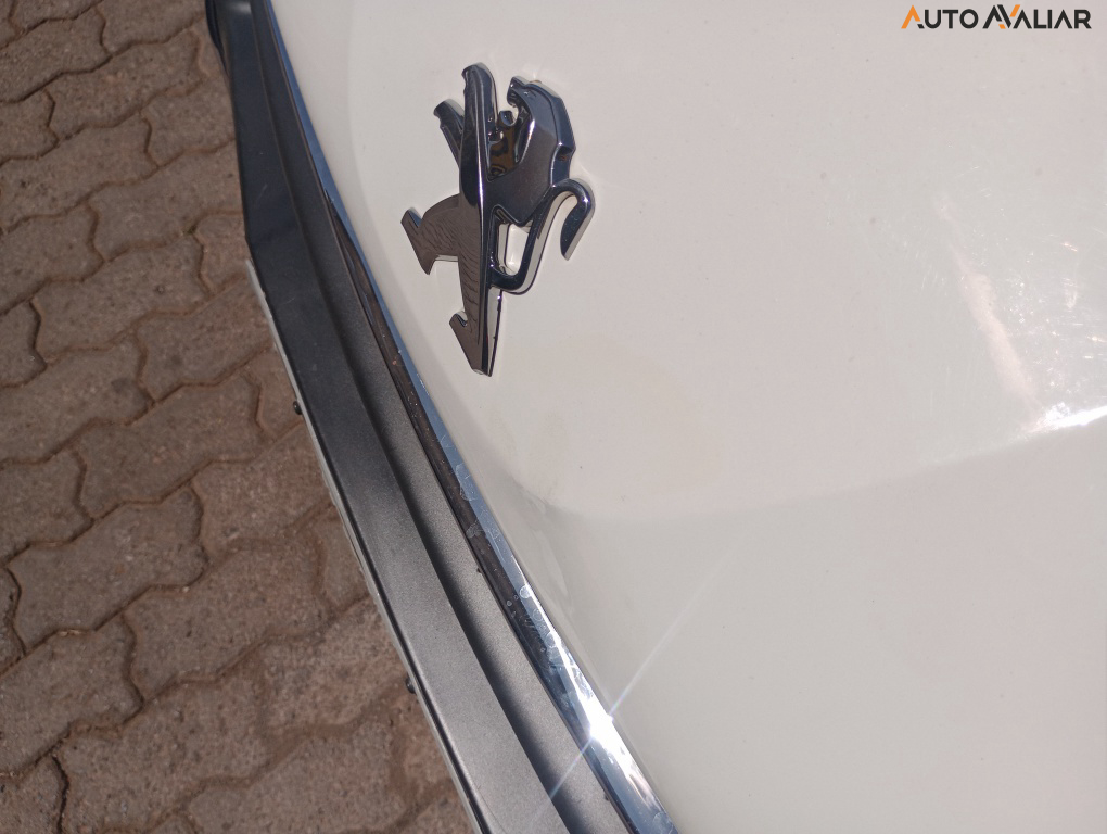 PEUGEOT 208 1.5 ACTIVE 8V FLEX 4P MANUAL