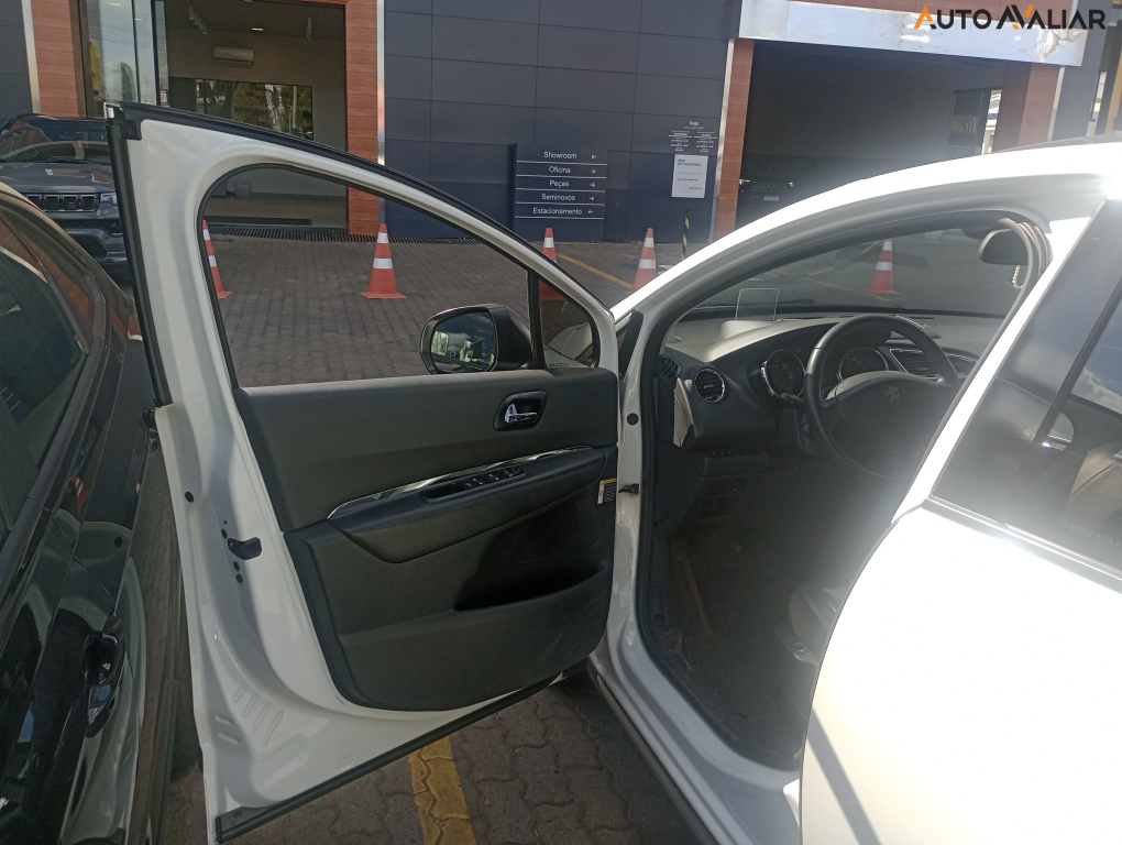 PEUGEOT 3008 1.6 GRIFFE THP 16V GASOLINA 4P AUTOMATICO