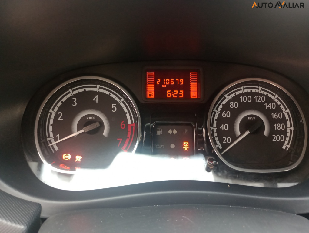 RENAULT SANDERO 1.0 EXPRESSION 16V FLEX 4P MANUAL