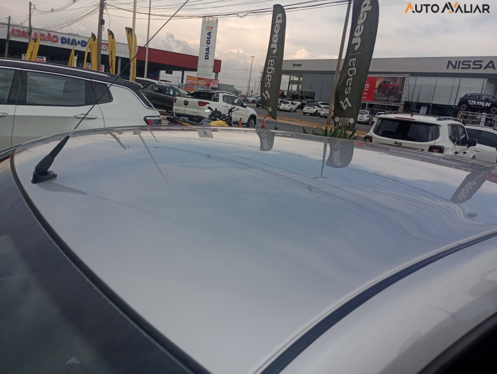 RENAULT SANDERO 1.0 EXPRESSION 16V FLEX 4P MANUAL