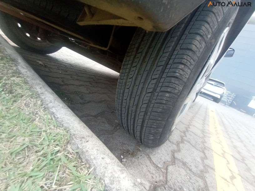 RENAULT SANDERO 1.0 EXPRESSION 16V FLEX 4P MANUAL