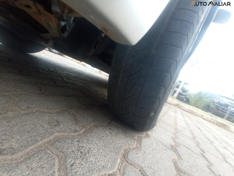 RENAULT SANDERO 1.0 EXPRESSION 16V FLEX 4P MANUAL