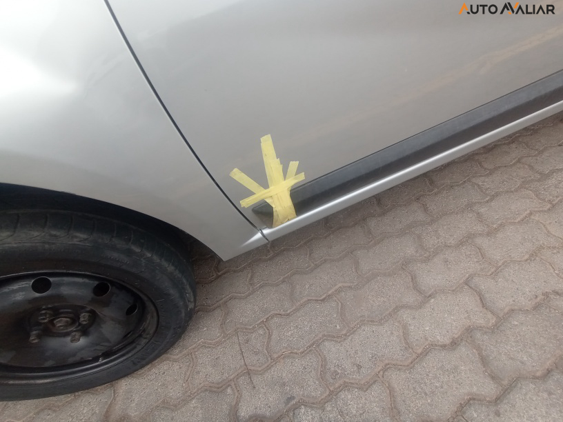 RENAULT SANDERO 1.0 EXPRESSION 16V FLEX 4P MANUAL