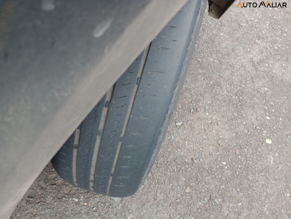 FORD KA 1.0 SE / SE PLUS TI-VCT FLEX 