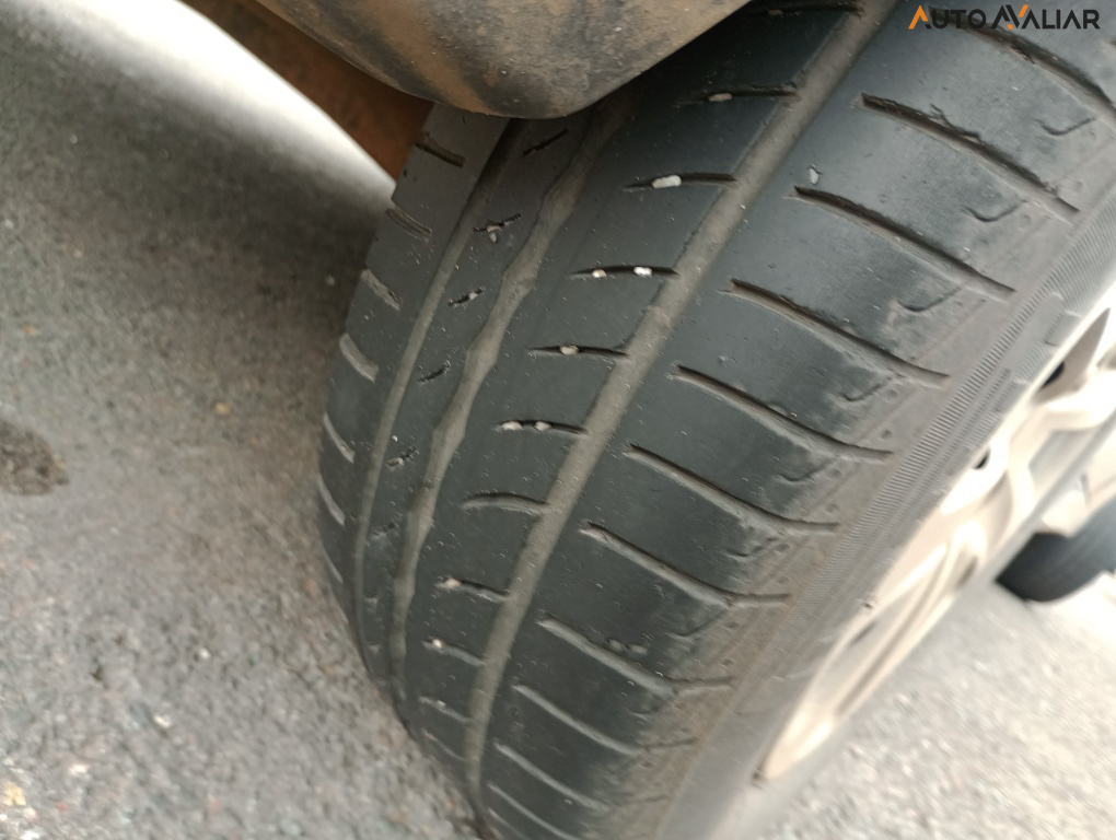 FORD KA 1.0 SE / SE PLUS TI-VCT FLEX 