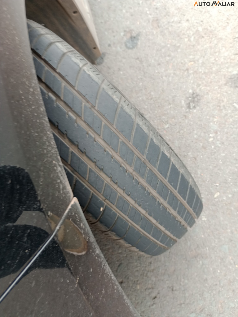 FORD KA 1.0 SE / SE PLUS TI-VCT FLEX 